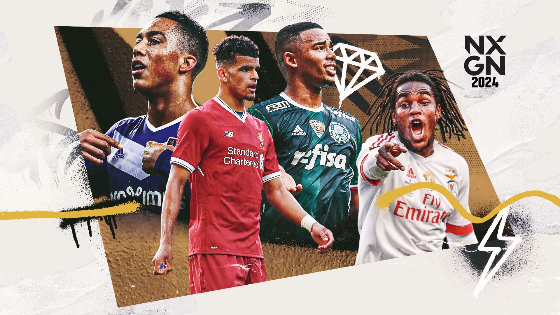 成为人们聚 成为人们聚